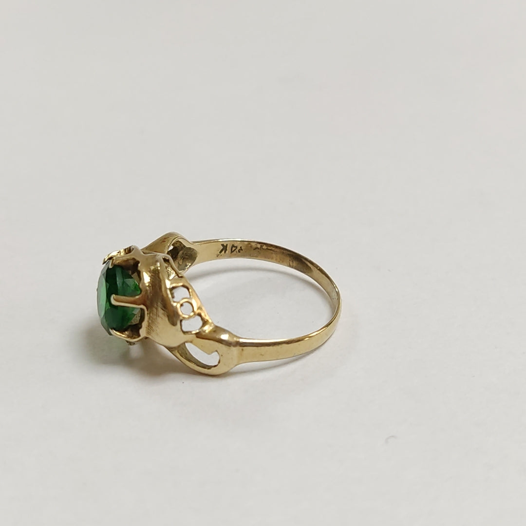 ANILLITO. ORO. 8 K 2.2 GRMS (SEMINUEVO)