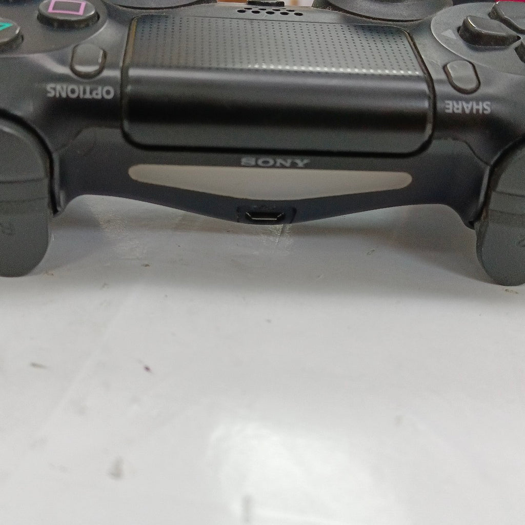 CONSOLA DE VIDEOJUEGO SONY PS4 SLIM 1 TB (SEMINUEVO)