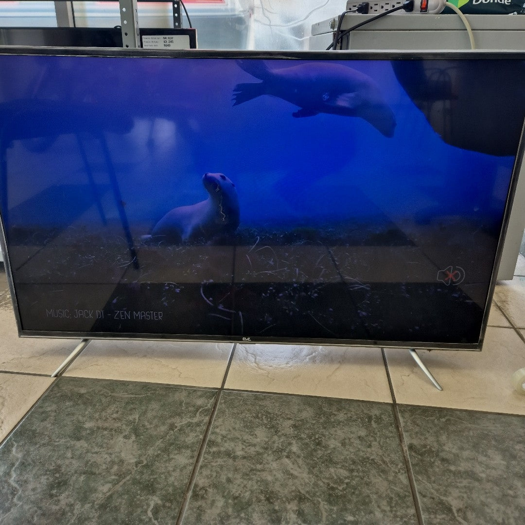 PANTALLA EVL 43EVLS4 43" LED 4K (SEMINUEVO)