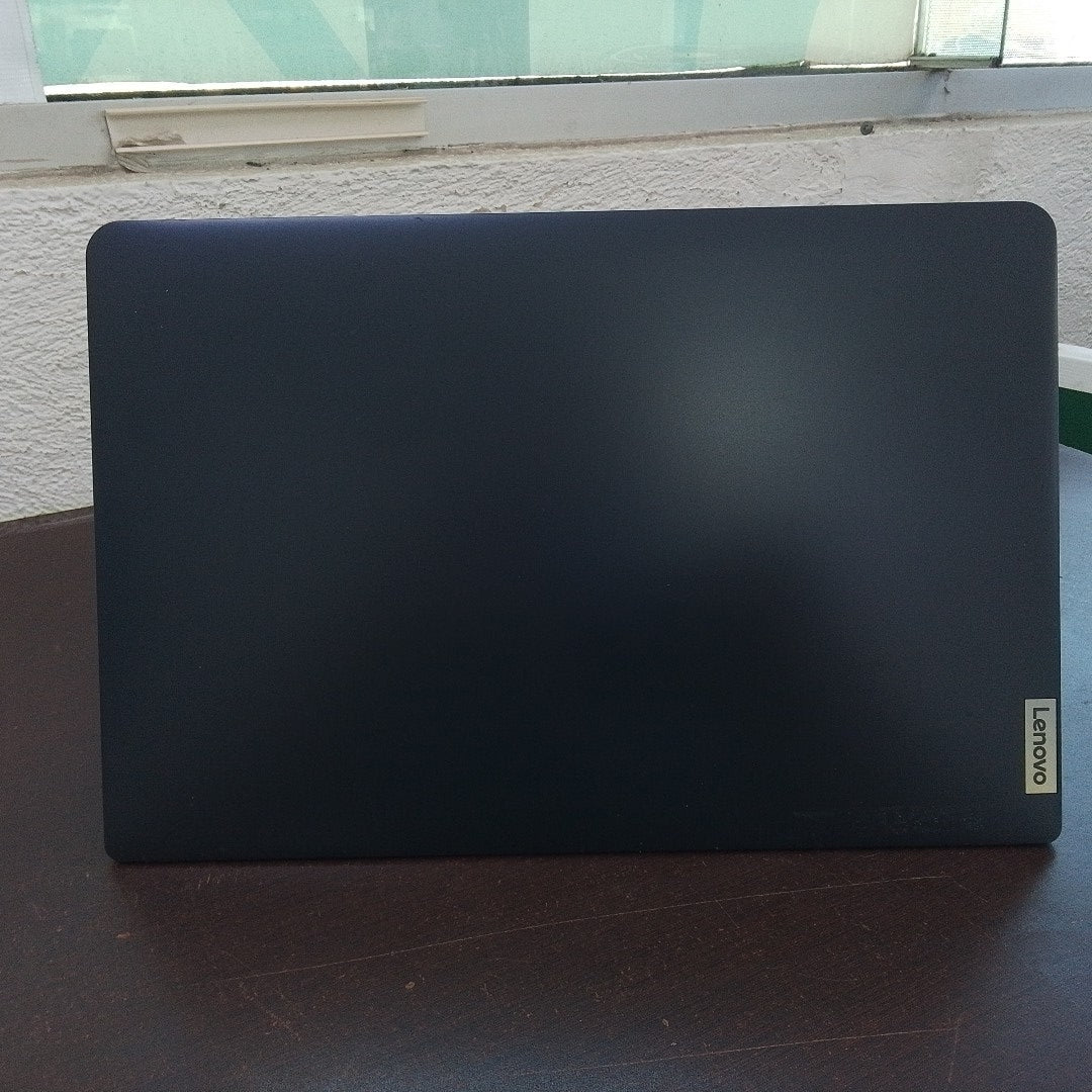 LAPTOP LENOVO IDEAPAD 1 14IJL7 (2022) 256 GB SSD 8 GB RAM (SEMINUEVO)