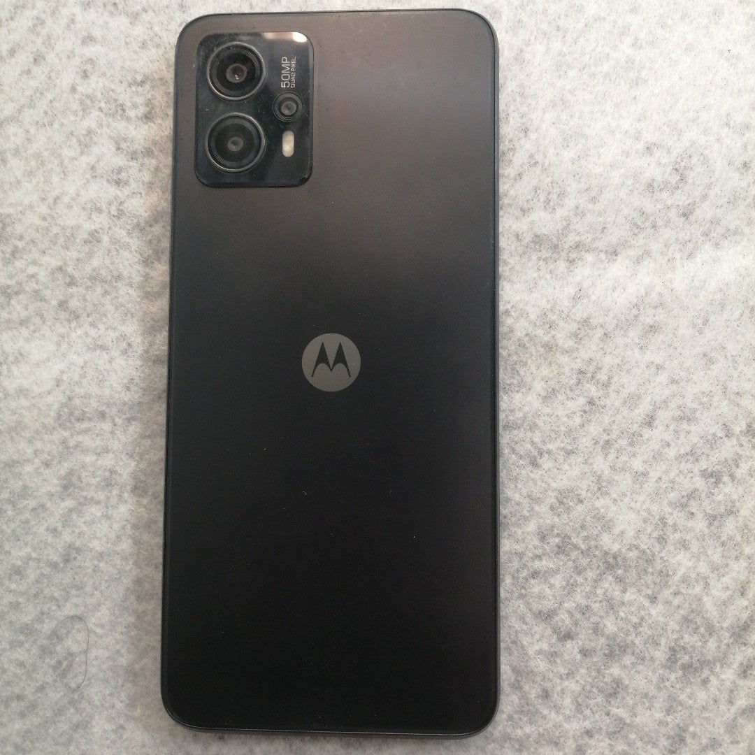CELULAR MOTOROLA MOTO G13 XT2331-1 (2023) 128 GB 4 GB RAM (SEMINUEVO)