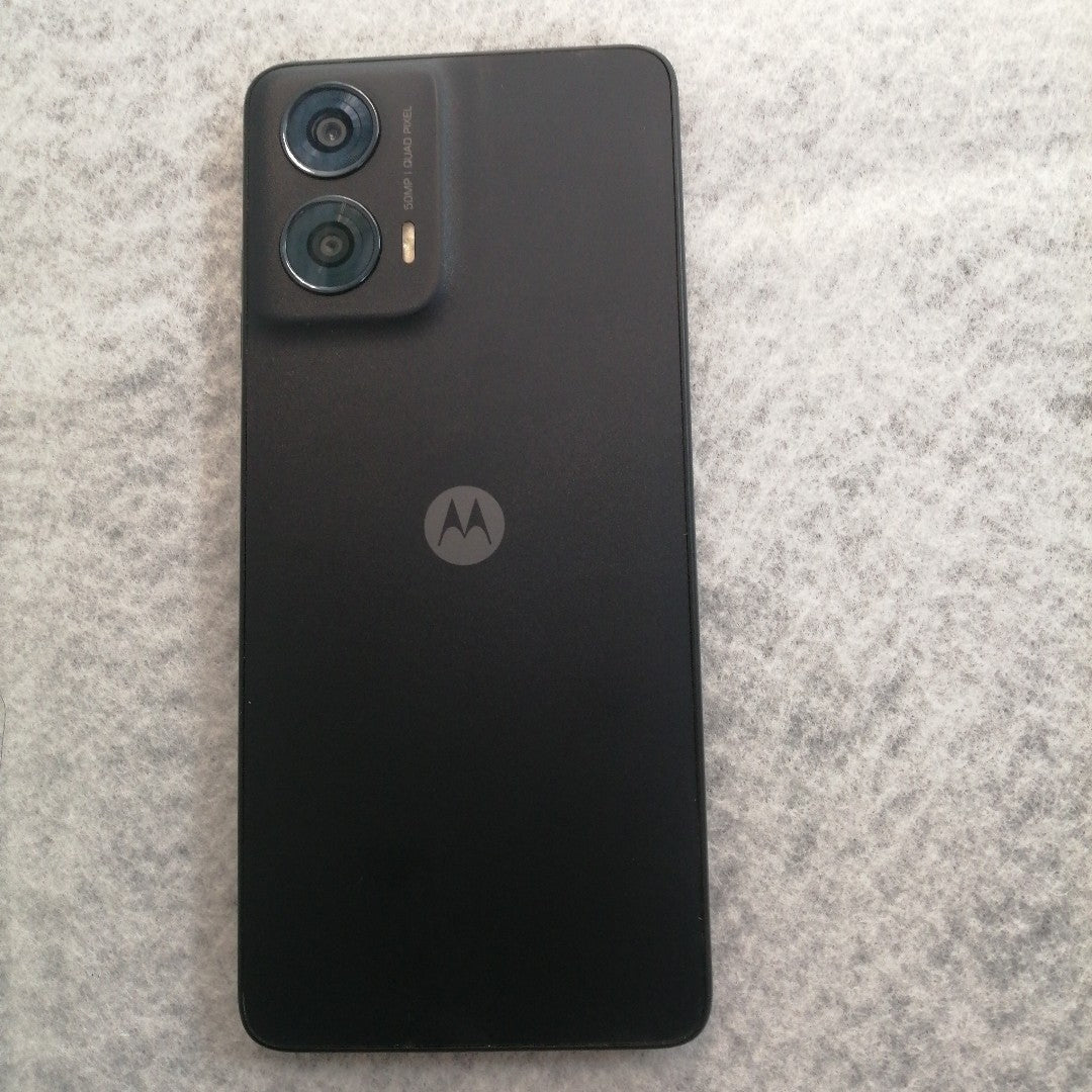 CELULAR MOTOROLA MOTO G24 XT2423-1 (2024) 256 GB 4 GB RAM (SEMINUEVO)