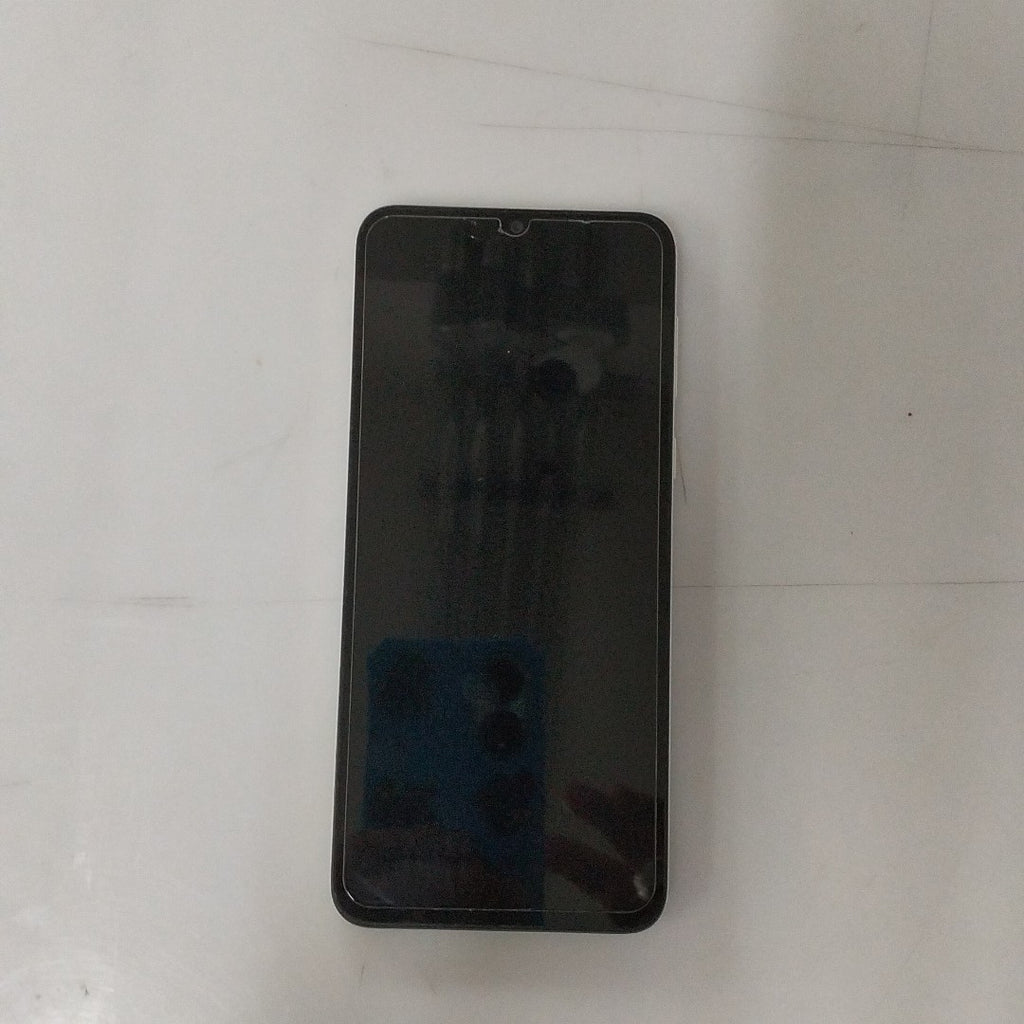 CELULAR MOTOROLA MOTO E13 XT2345-2 64 GB 2 GB RAM (SEMINUEVO)