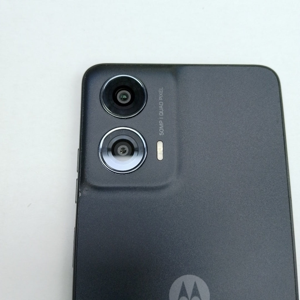 CELULAR MOTOROLA MOTO G24 XT2423-1 (2024) 256 GB 4 GB RAM (SEMINUEVO)