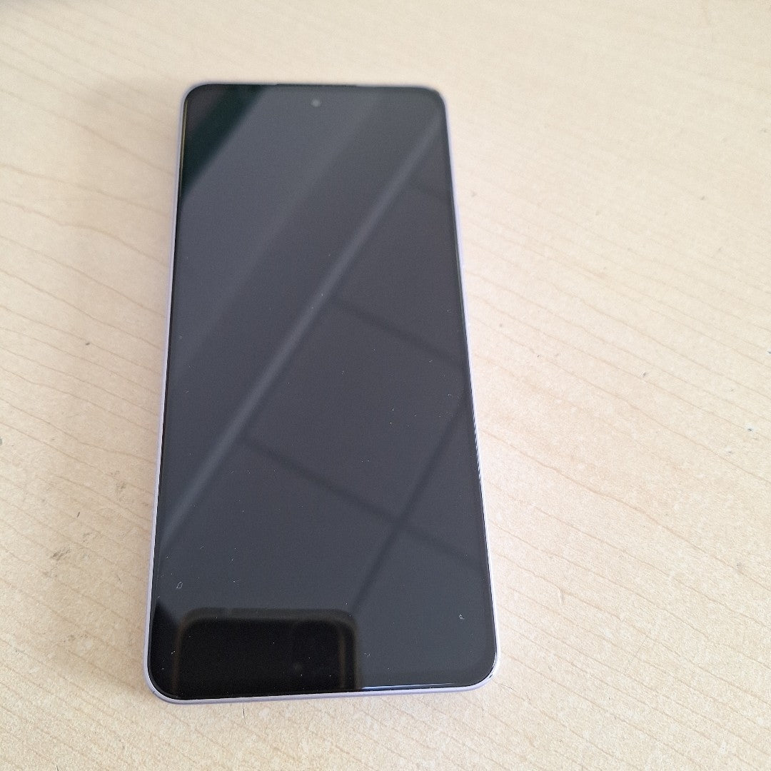 CELULAR OPPO  RENO 13F 5G CPH2699 (2025) 256 GB 12 GB RAM (SEMINUEVO)