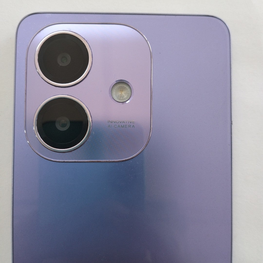 CELULAR OPPO  A40 CPH2669 (2024) 256 GB 4 GB RAM (SEMINUEVO)