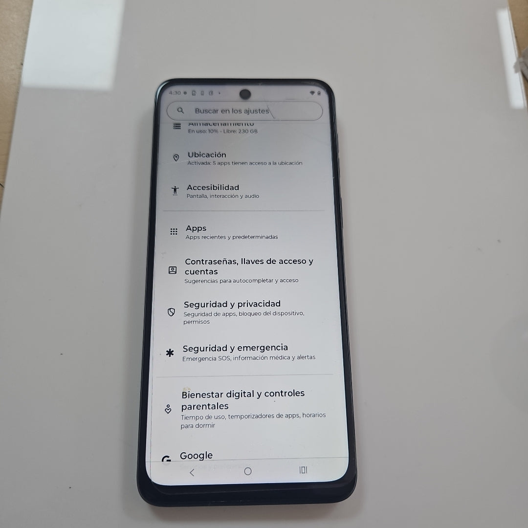 CELULAR MOTOROLA MOTO G55 5G XT2435-1(2024) 256 GB 8 GB RAM (SEMINUEVO)