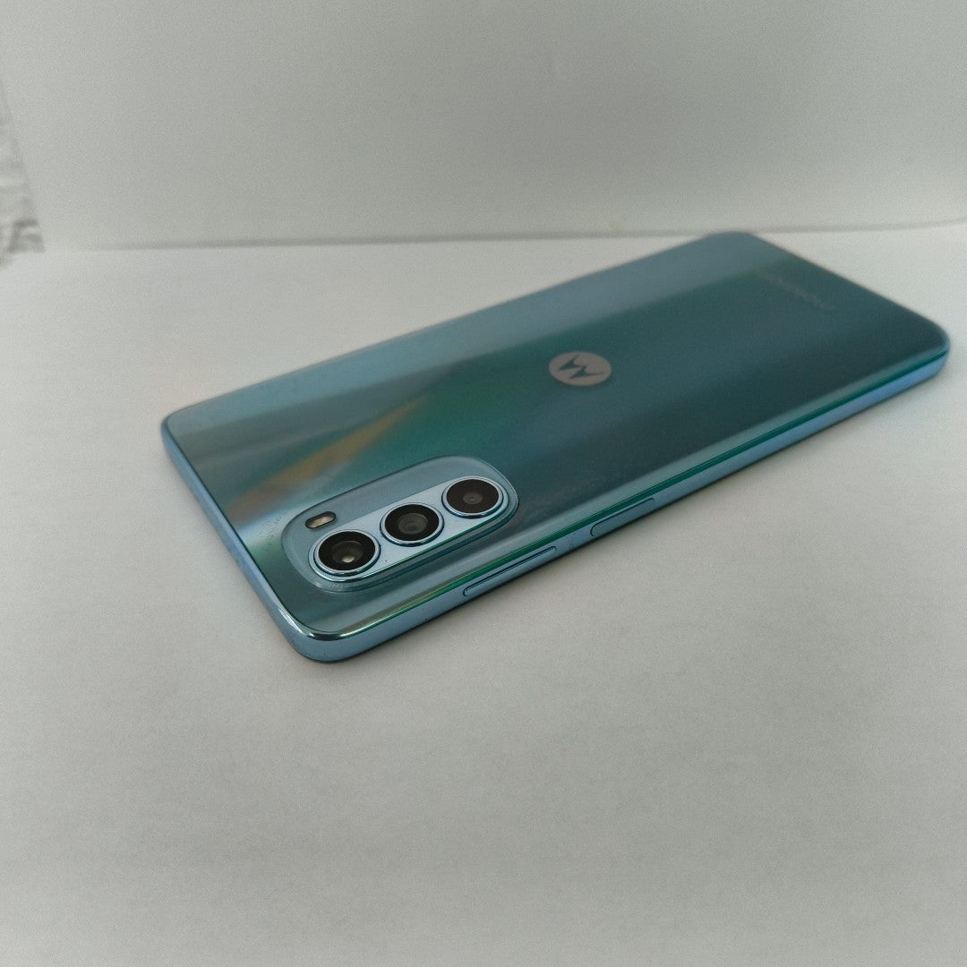 CELULAR MOTOROLA MOTO G52 XT2221-2 256 GB 6 GB RAM (SEMINUEVO)