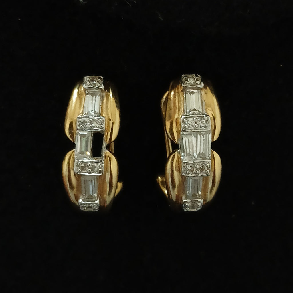 ARETES PAR. ORO. 10 K 1 GRMS (SEMINUEVO)