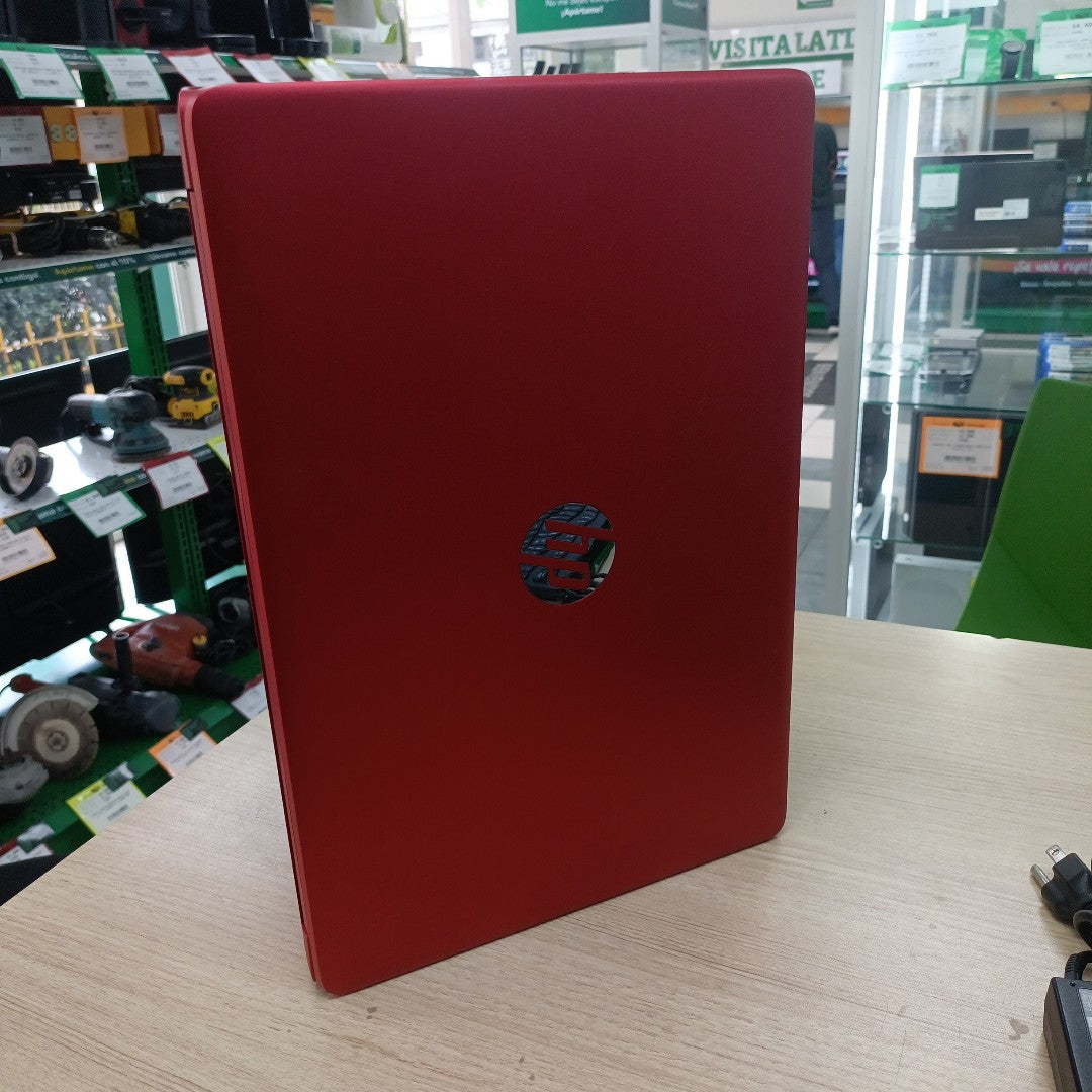 LAPTOP HP 15-DW3500LA (2022) 256 GB SSD 8 GB RAM (SEMINUEVO)
