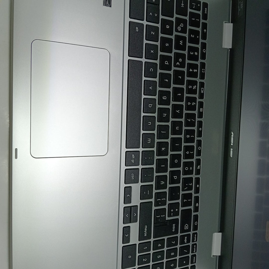 LAPTOP ASUS CHROMEBOOK CX1500CKA-CEL8G128-C2 (2023) 128 GB 8 GB RAM (SEMINUEVO)