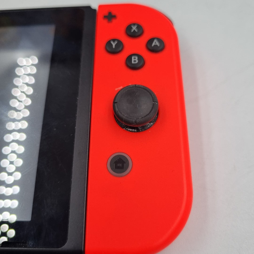 CONSOLA DE VIDEOJUEGO NINTENDO SWITCH 32 GB (SEMINUEVO)