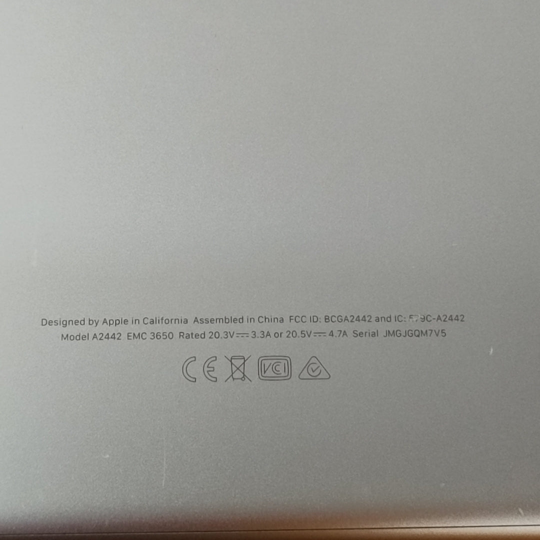 LAPTOP APPLE MACBOOK PRO 14" 2021 3.2 A2442 (8 CPU/14 GPU) 512 GB SSD 16 GB RAM (SEMINUEVO)
