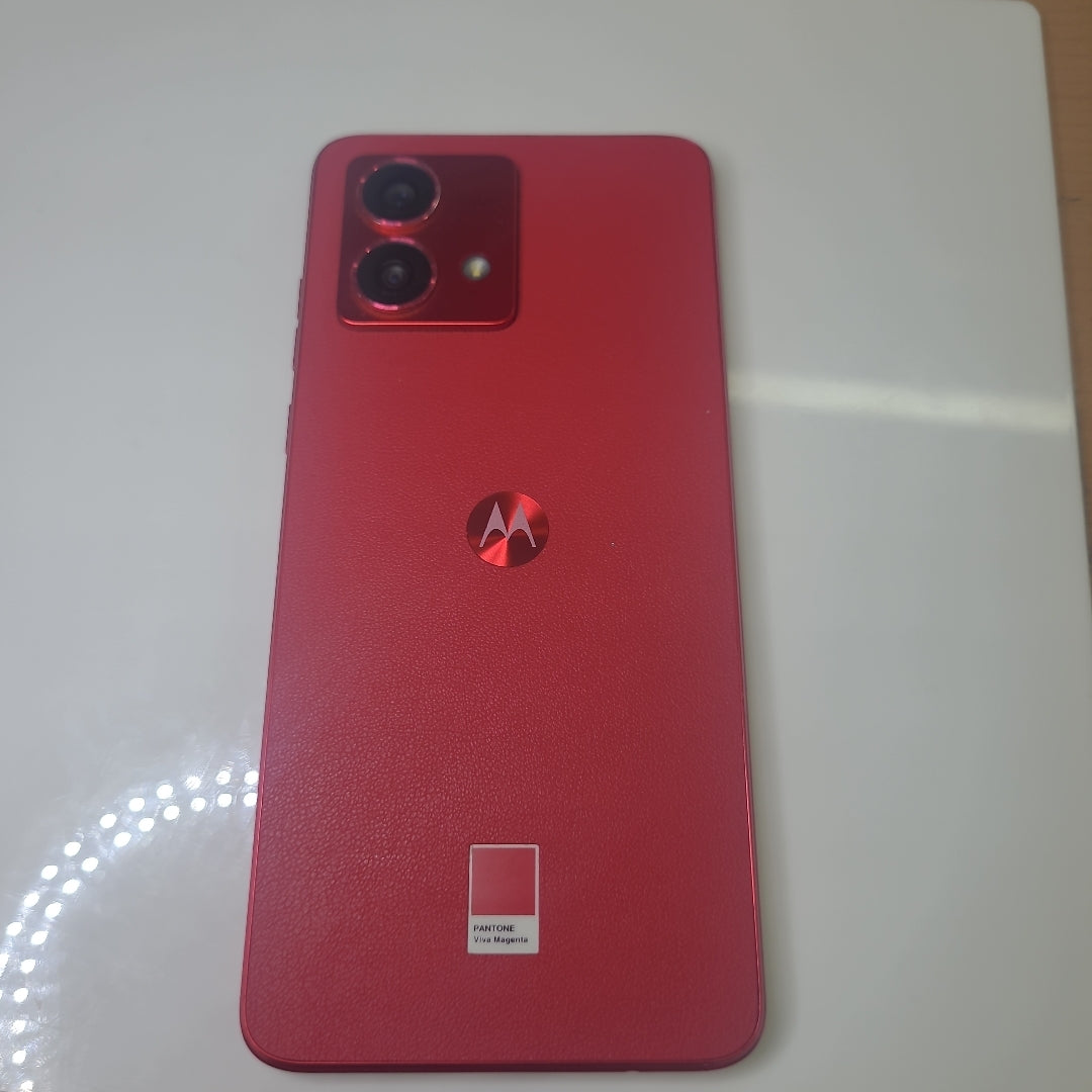 CELULAR MOTOROLA MOTO G84 XT2347-1 (2023) 256 GB 8 GB RAM (SEMINUEVO)