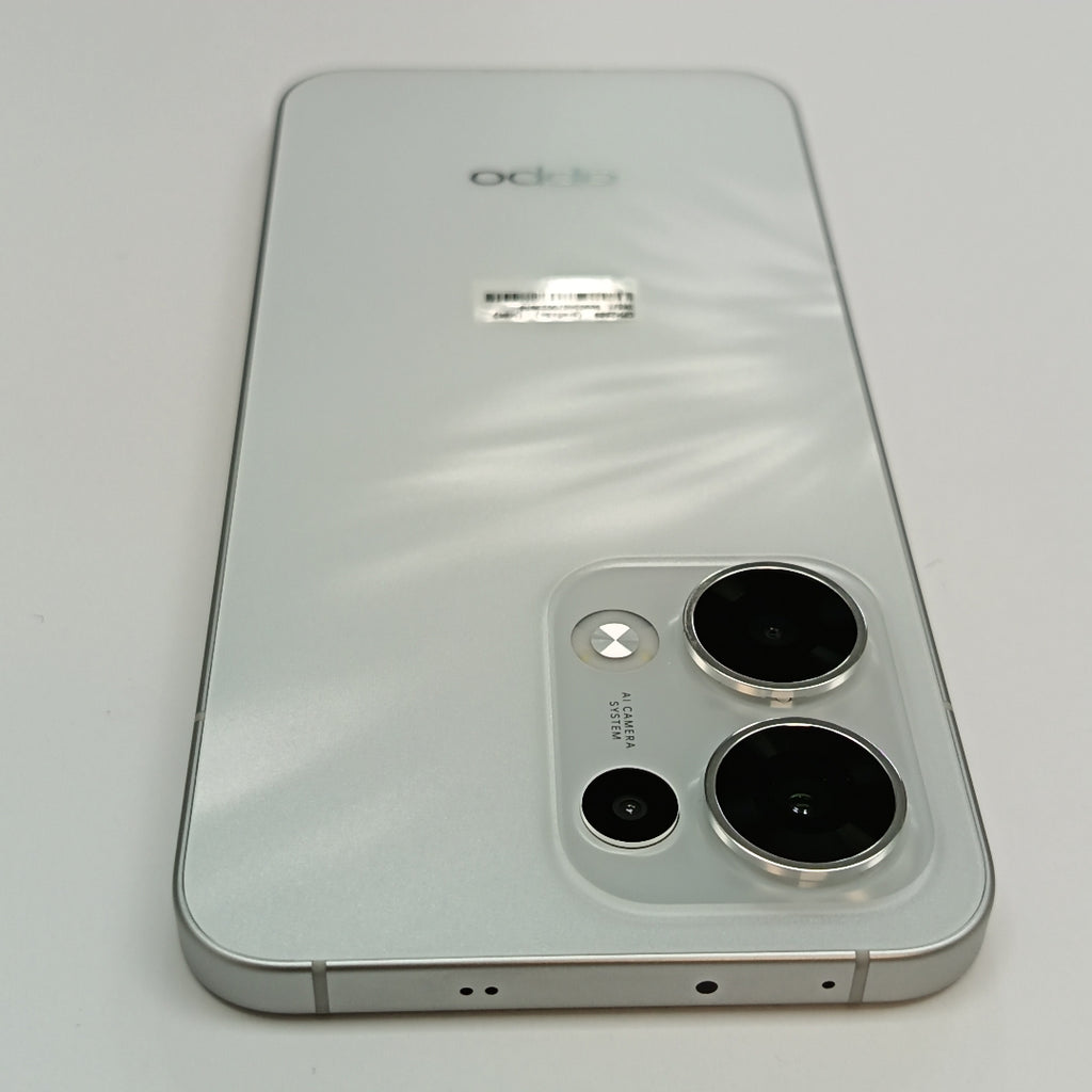 CELULAR OPPO  RENO13 5G CPH2689 (2024) 512 GB 12 GB RAM (SEMINUEVO)