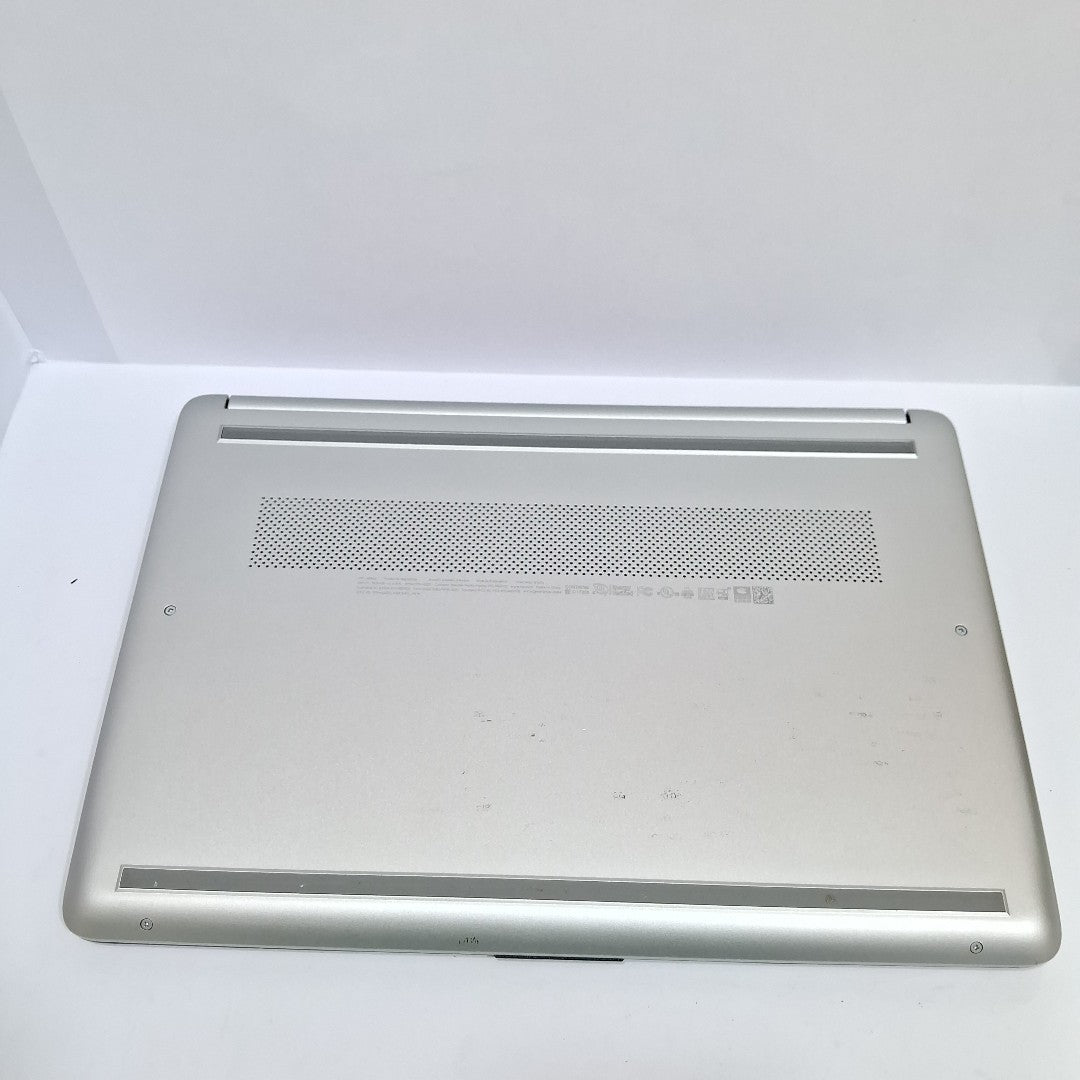 LAPTOP HP 14-DQ0530LA(2024) 256 GB SSD 8 GB RAM (SEMINUEVO)