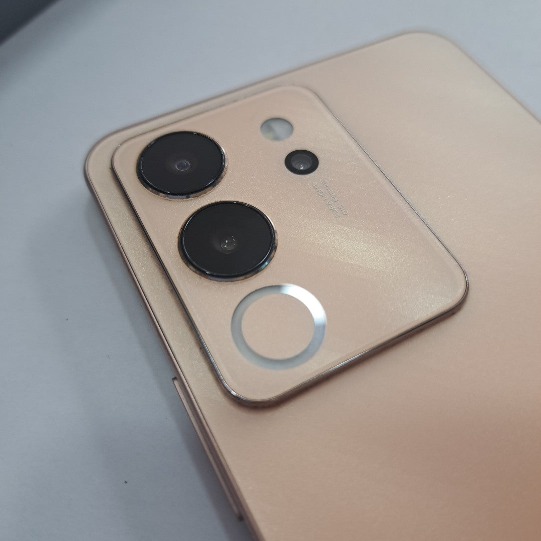 CELULAR VIVO V30 LITE V2314 (2023) 256 GB 12 GB RAM (SEMINUEVO)