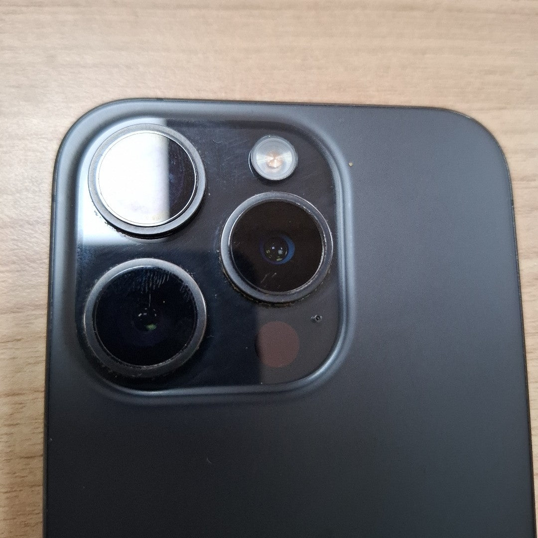 CELULAR APPLE IPHONE 15 PRO A3101 512 GB 8 GB RAM (SEMINUEVO)