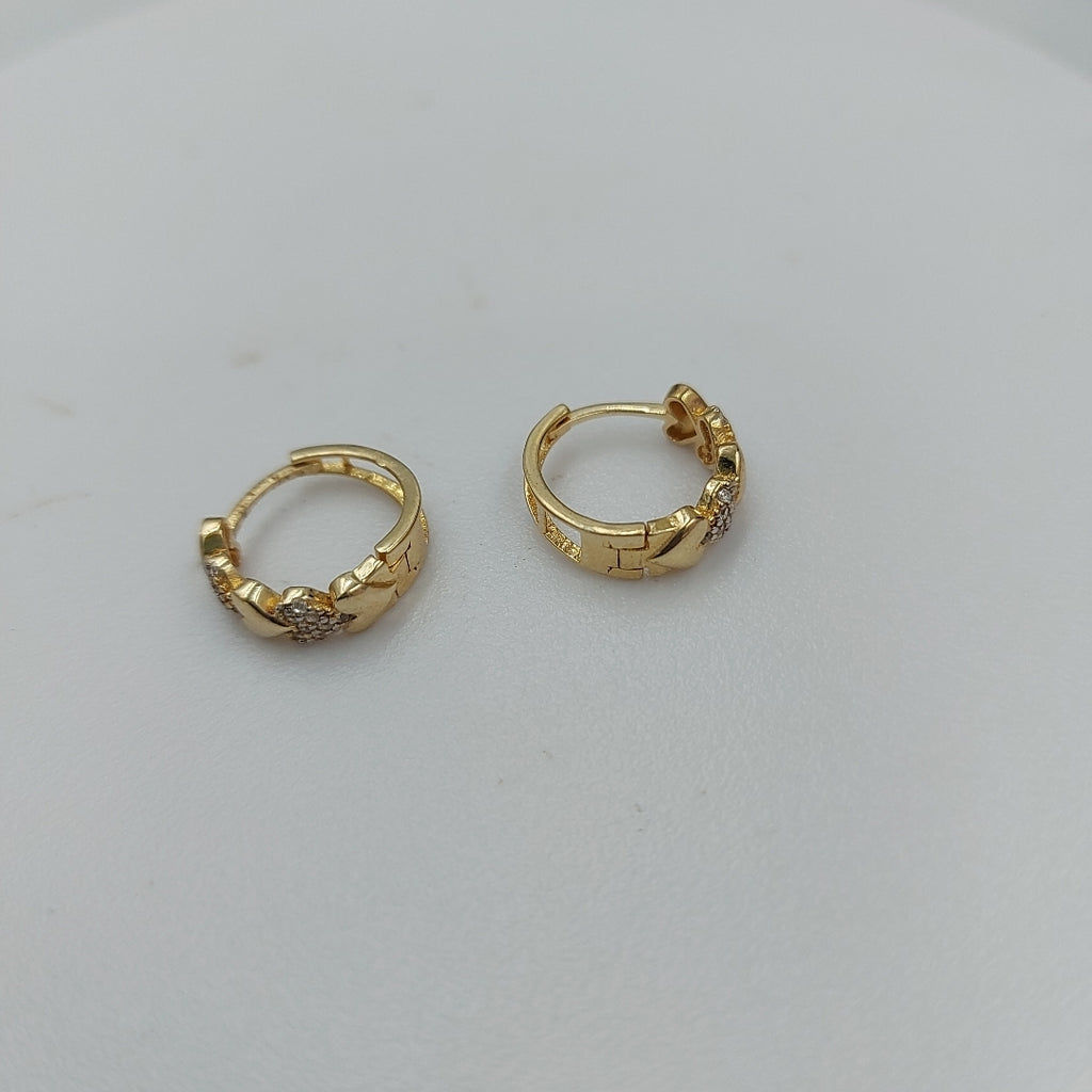 HUGGIES ORO 14K 2.7 (NUEVO)