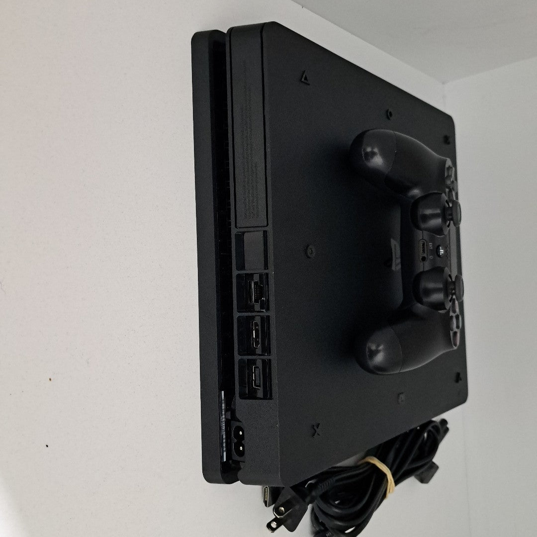CONSOLA DE VIDEOJUEGO SONY PS4 SLIM 1 TB (SEMINUEVO)
