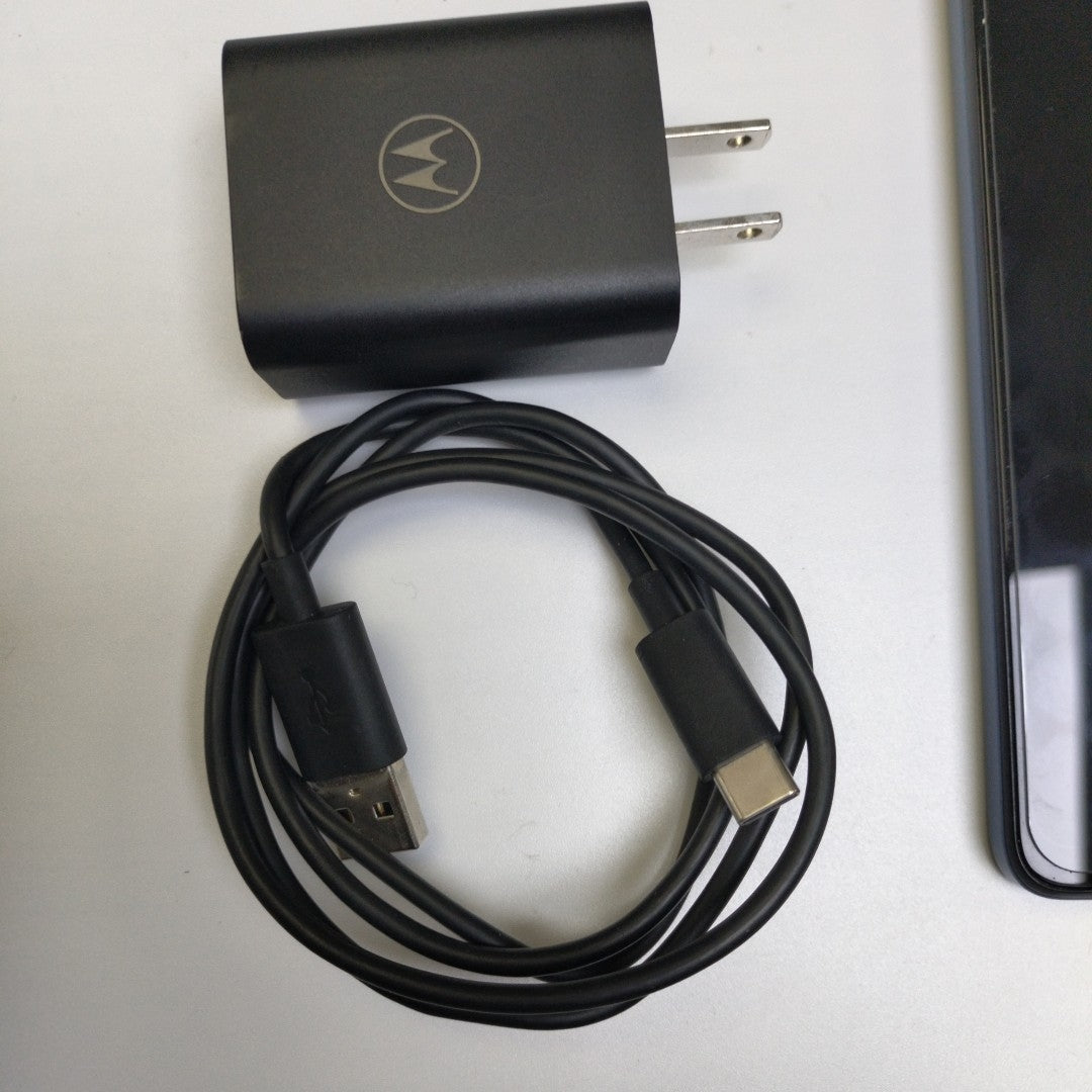 CELULAR MOTOROLA MOTO G24 POWER XT2425-1 (2024) 256 GB 8 GB RAM (SEMINUEVO)