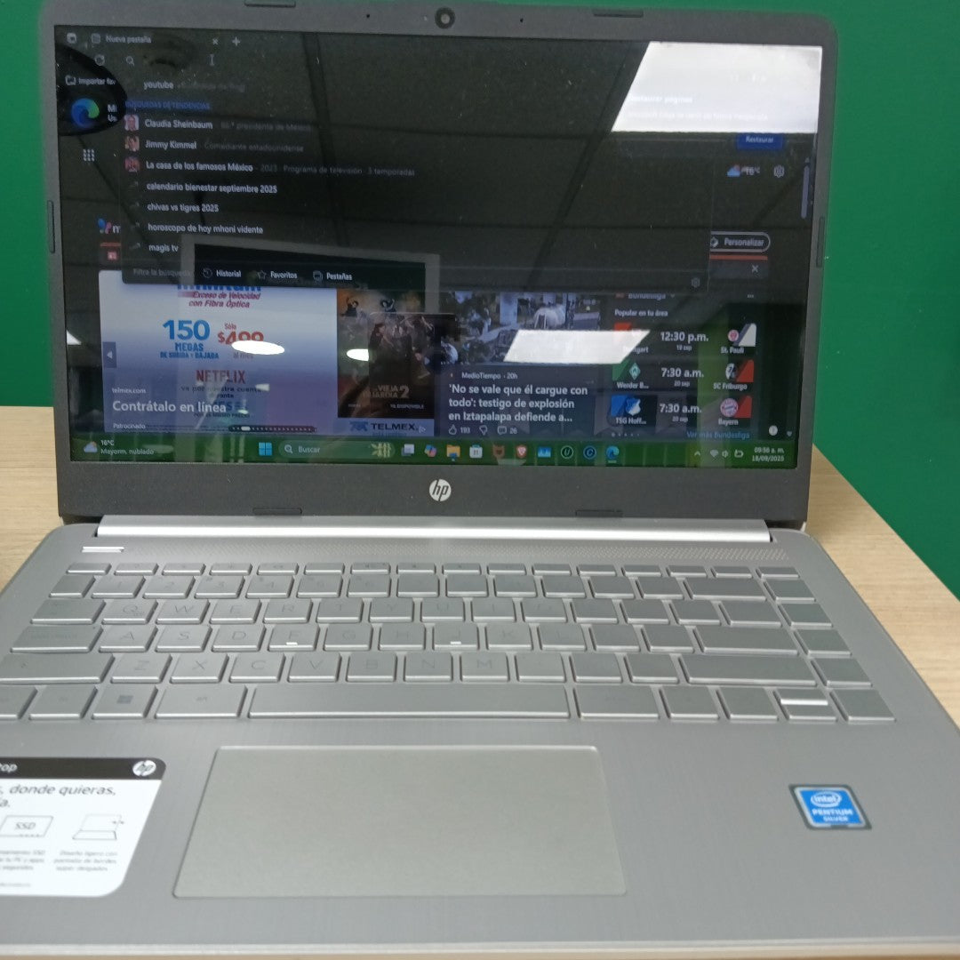 LAPTOP HP 14-DQ0505LA (2023) 256 GB SSD 8 GB RAM (SEMINUEVO)
