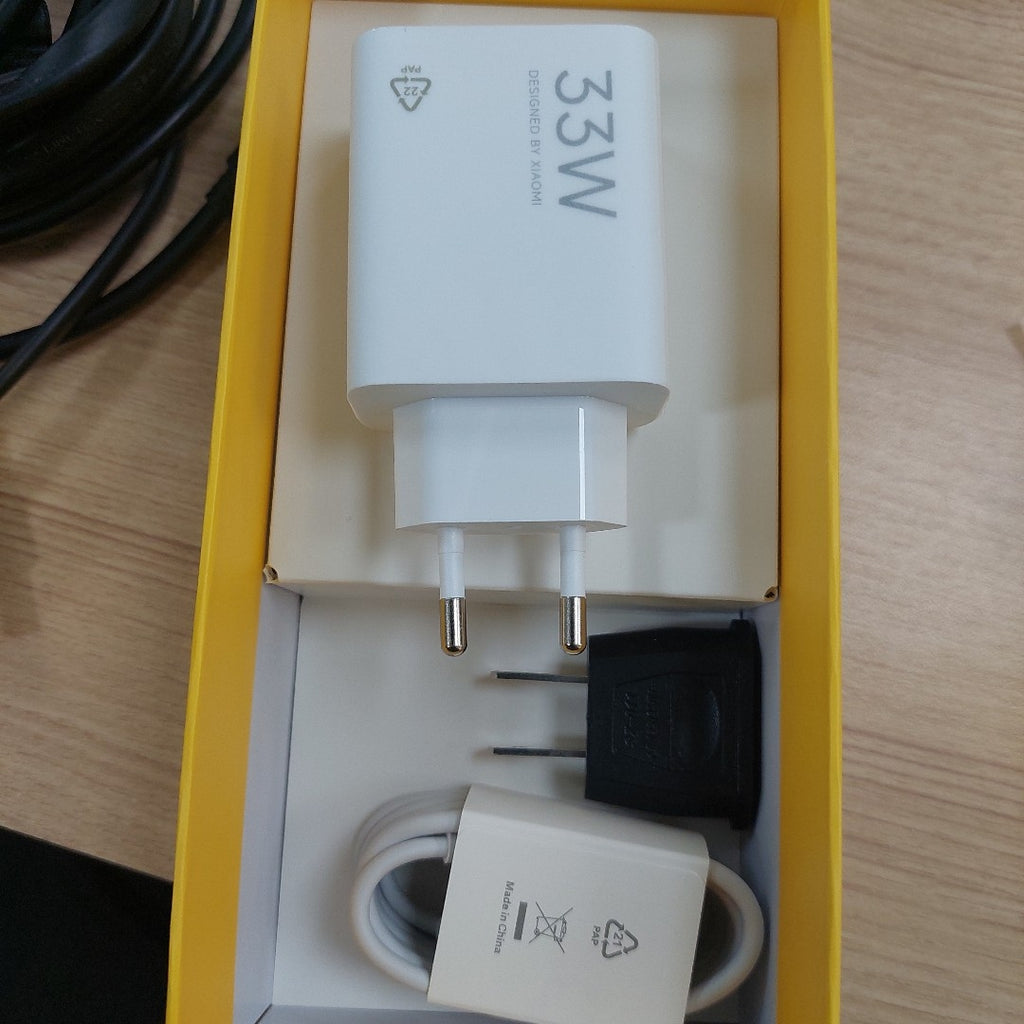 CELULAR XIAOMI POCO C75 2410FPCC5G (2024) 256 GB 8 GB RAM (SEMINUEVO)