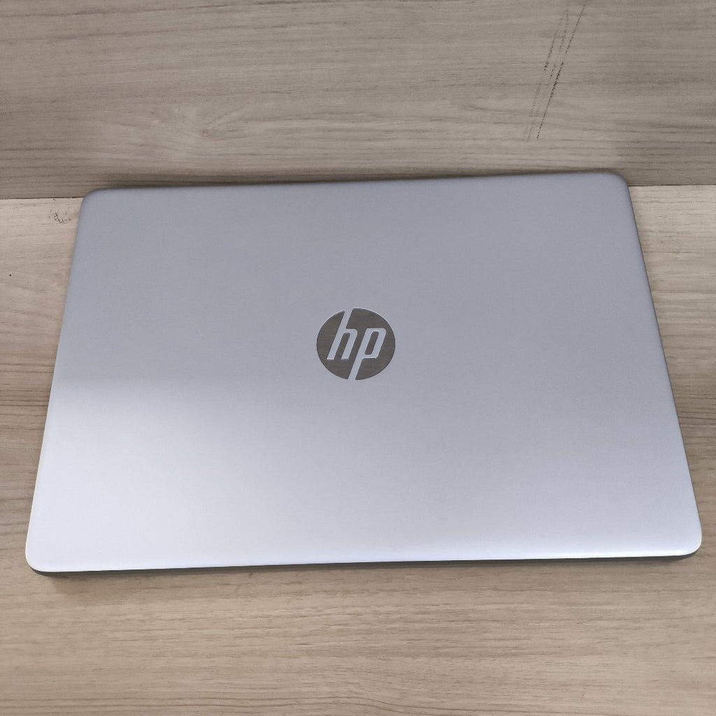 LAPTOP HP 14-DQ0505LA (2023) 256 GB SSD 8 GB RAM (SEMINUEVO)