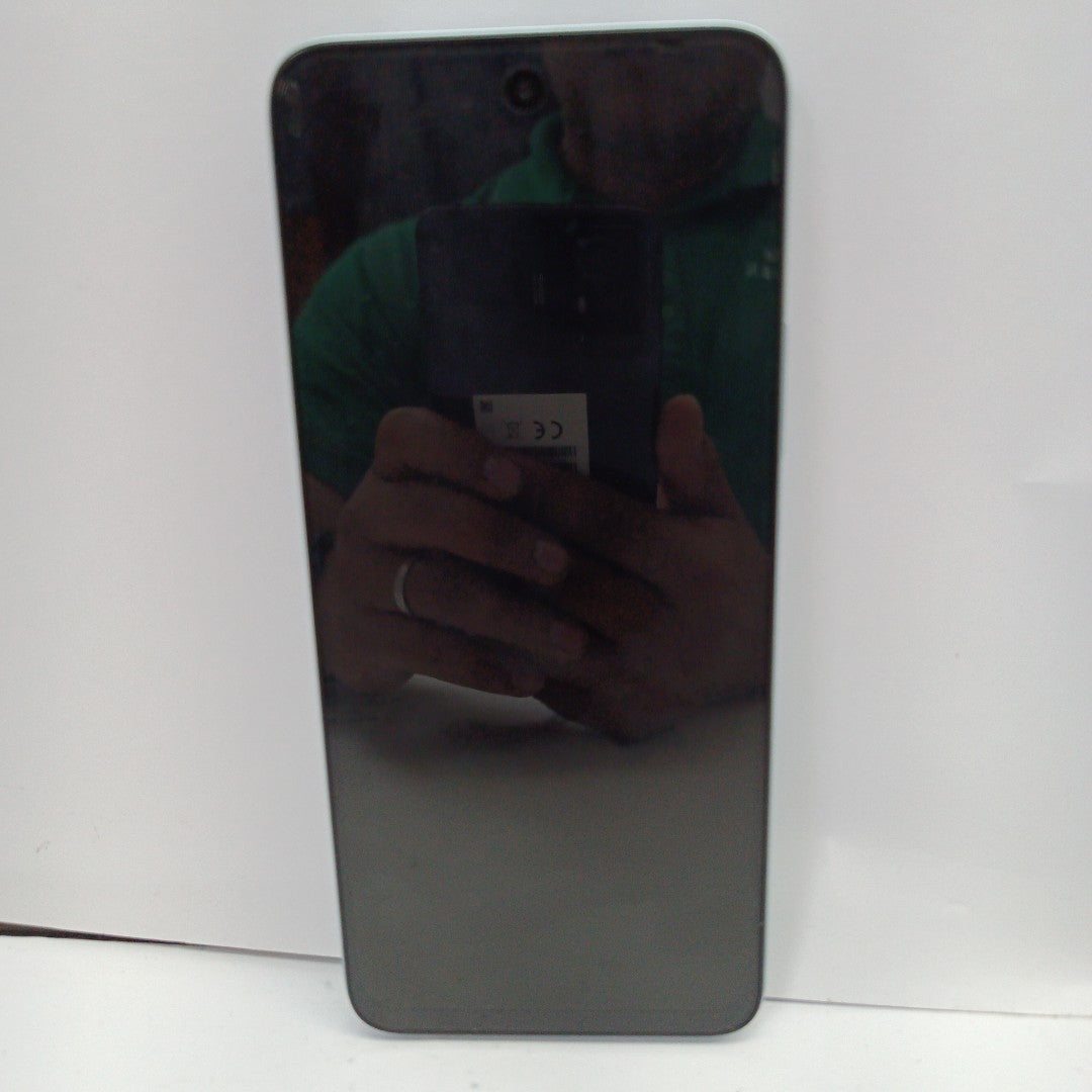 CELULAR XIAOMI REDMI 13 24049RN28L (2024) 256 GB 8 GB RAM (SEMINUEVO)