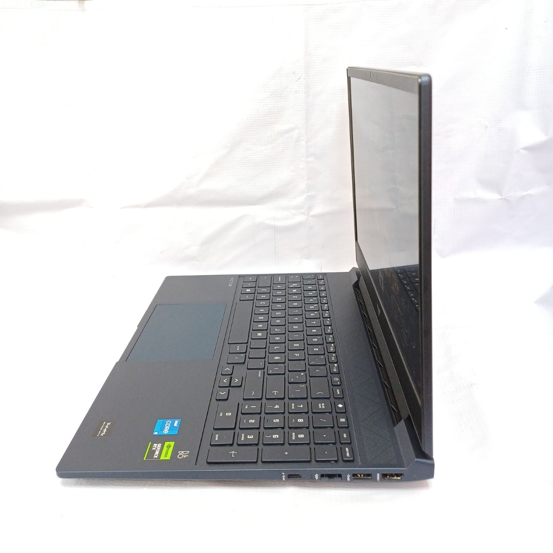LAPTOP HP VICTUS 15-FA0021LA (2024) 512 GB SSD 8 GB RAM (SEMINUEVO)