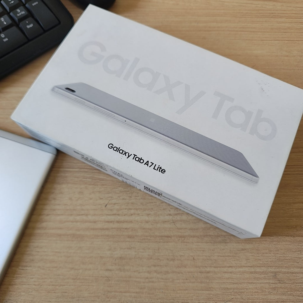 TABLETA SAMSUNG GALAXY TAB A7 LITE SM-T220 32 GB 3 GB RAM (SEMINUEVO)