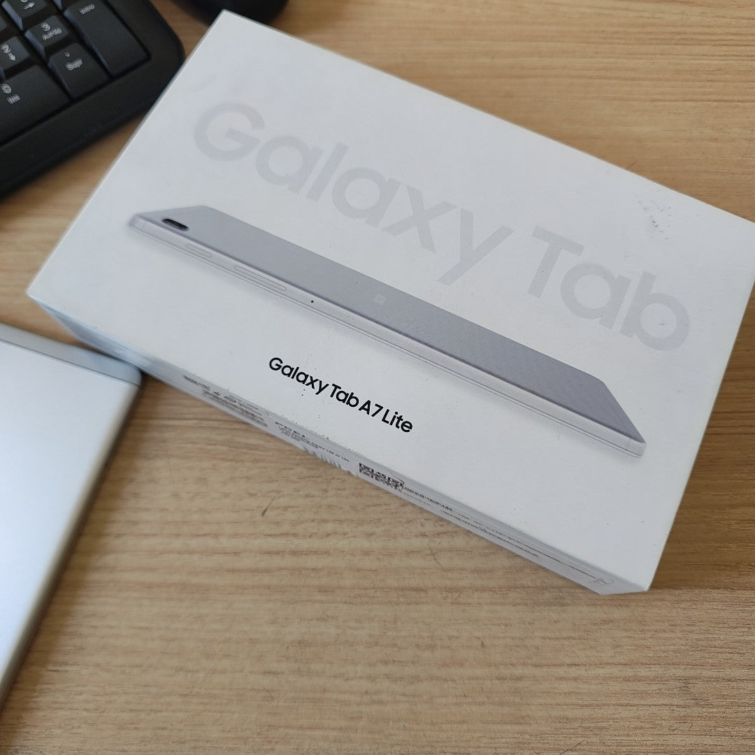 TABLETA SAMSUNG GALAXY TAB A7 LITE SM-T220 32 GB 3 GB RAM (SEMINUEVO)