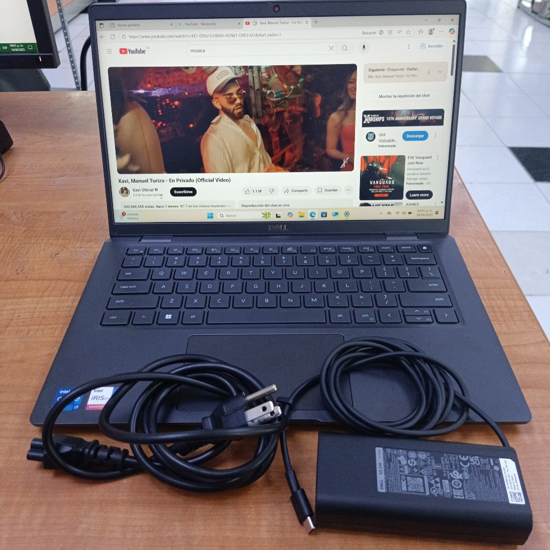 LAPTOP DELL LATITUDE 7430 (2023) 256 GB SSD 16 GB RAM (SEMINUEVO)