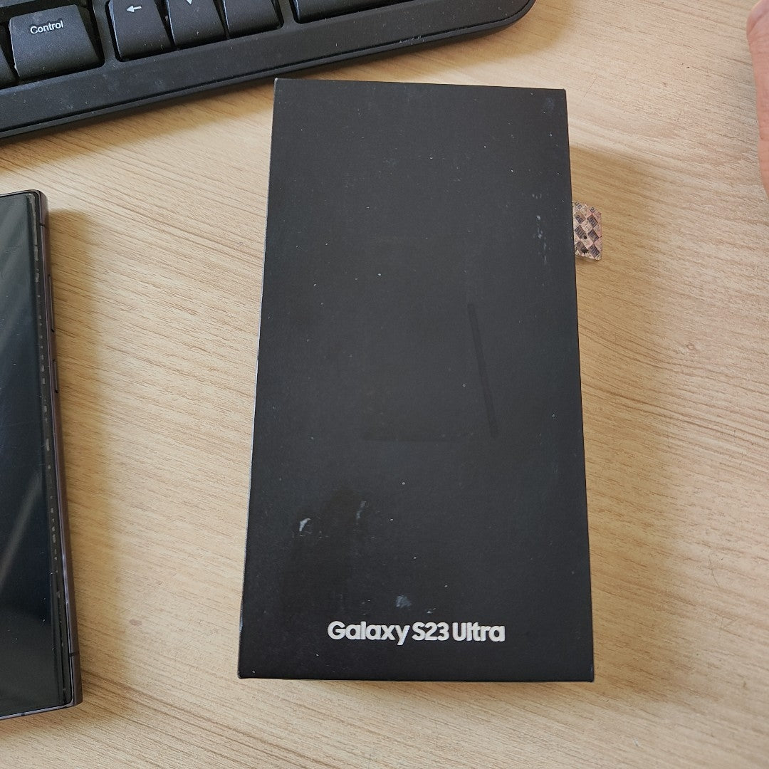 CELULAR SAMSUNG GALAXY S23 ULTRA SM-S918B 256 GB 8 GB RAM (SEMINUEVO)