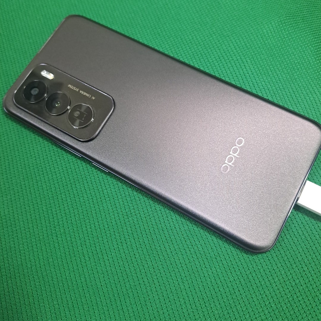 CELULAR OPPO   RENO12 5G CPH2625 (2024) 512 GB 12 GB RAM (SEMINUEVO)