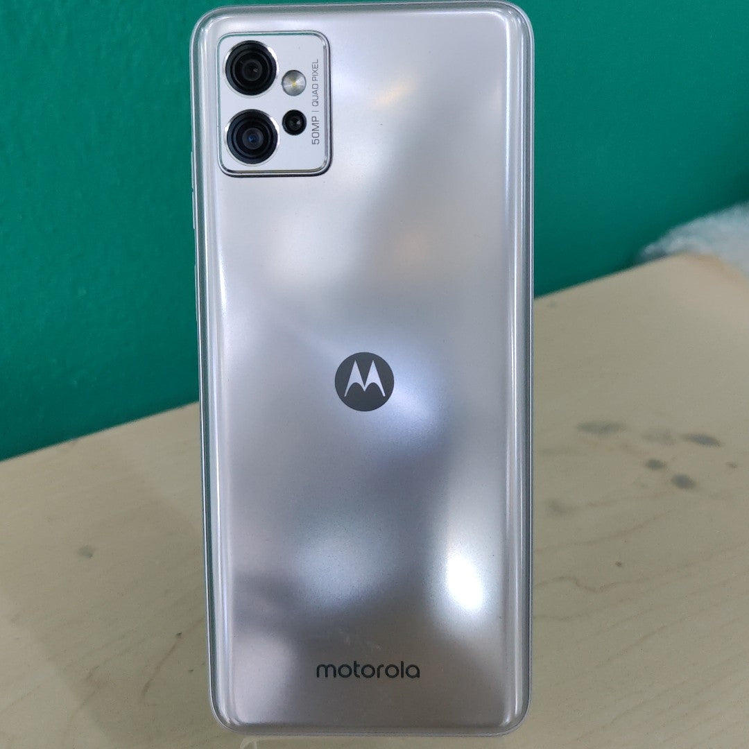CELULAR MOTOROLA MOTO G32 XT2235-1 128 GB 4 GB RAM (SEMINUEVO)