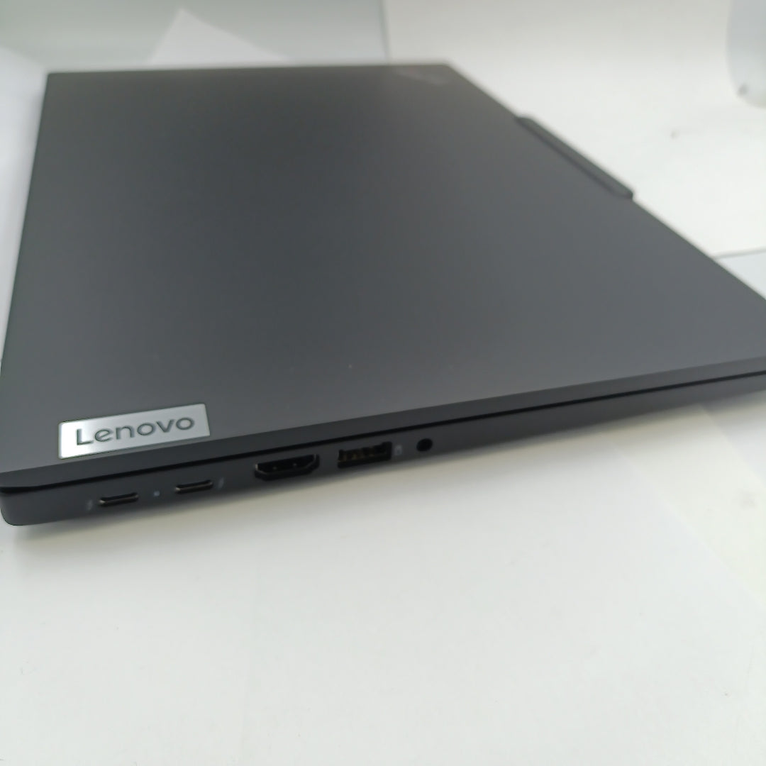 LAPTOP LENOVO THINKPAD T14  GEN 5 (2025) 256 GB SSD 16 GB RAM (SEMINUEVO)