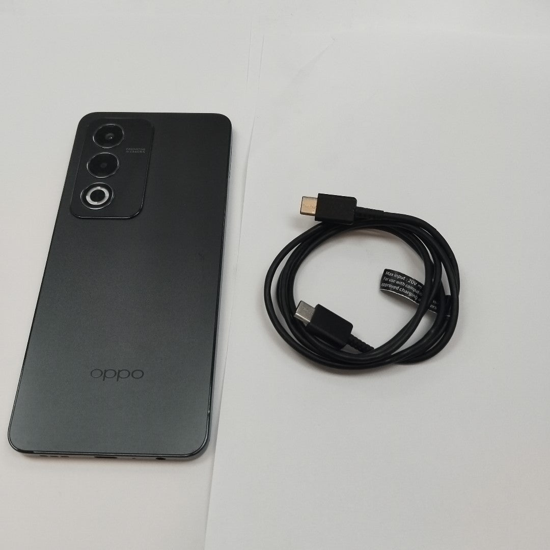 CELULAR OPPO  A80 5G CPH2639 (2024) 256 GB 8 GB RAM (SEMINUEVO)