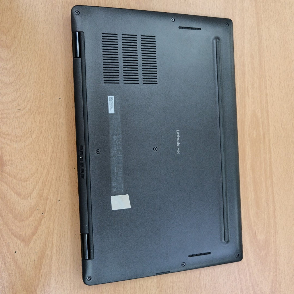 LAPTOP DELL LATITUDE 7420 (2023) 256 GB SSD 16 GB RAM (SEMINUEVO)