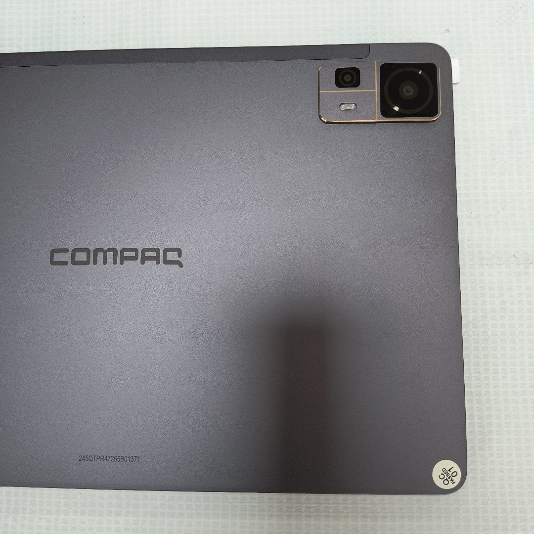 TABLETA COMPAQ QTAB PRO 256 GB SSD 8 GB RAM (SEMINUEVO)