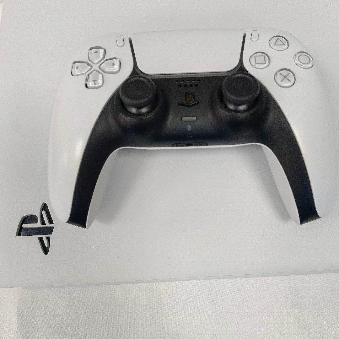 CONSOLA DE VIDEOJUEGO SONY PS5 825 SSD (SEMINUEVO)