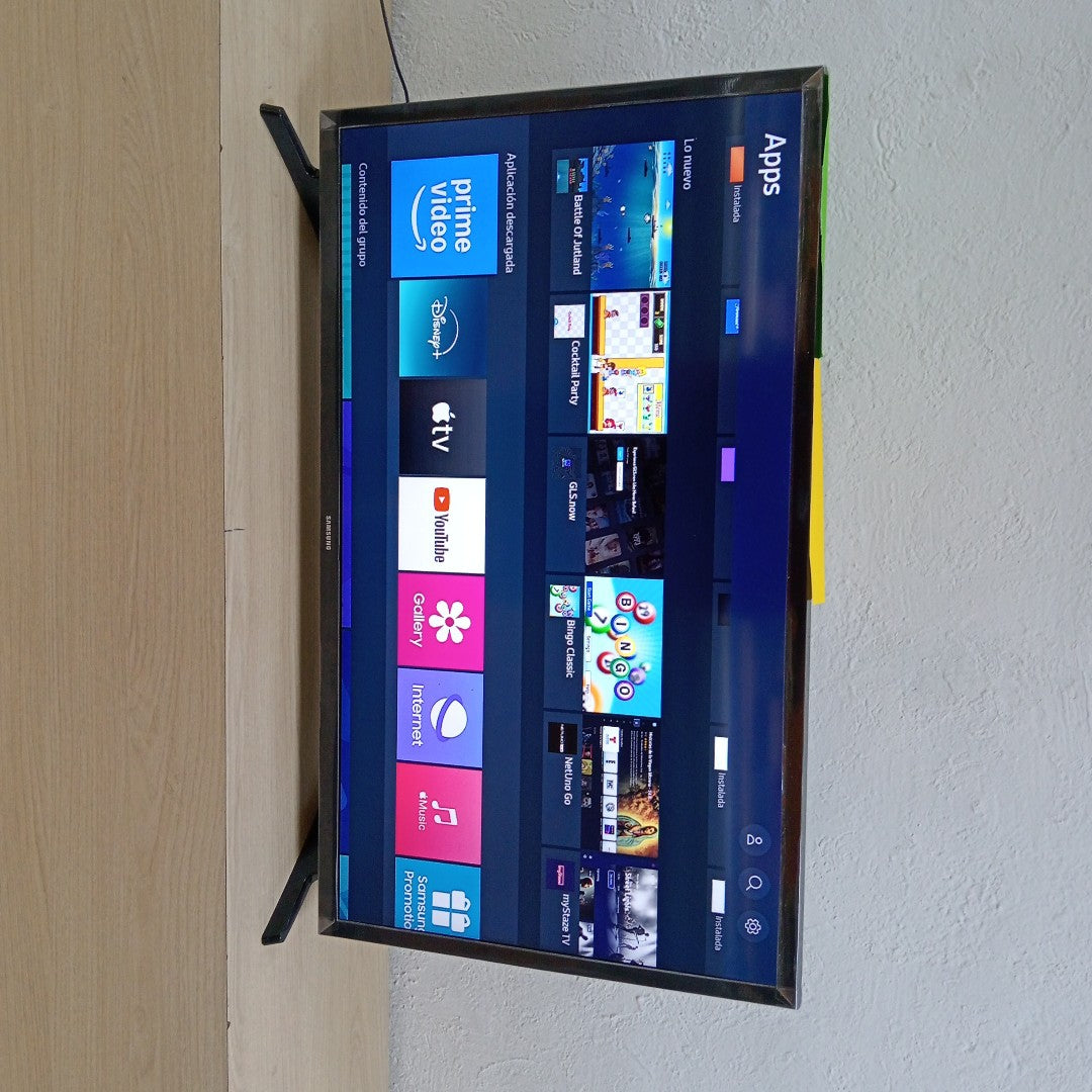 PANTALLA SAMSUNG UN32T4310AF (2024) 32" LED 4K (SEMINUEVO)