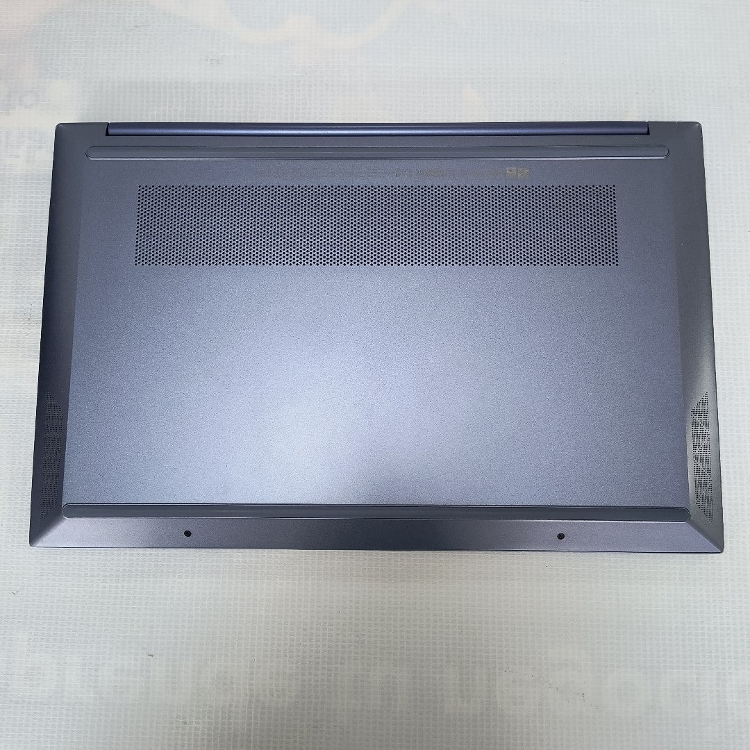 LAPTOP HP PAVILION 15-EH0002LA (2022) 512 GB SSD 8 GB RAM (SEMINUEVO)