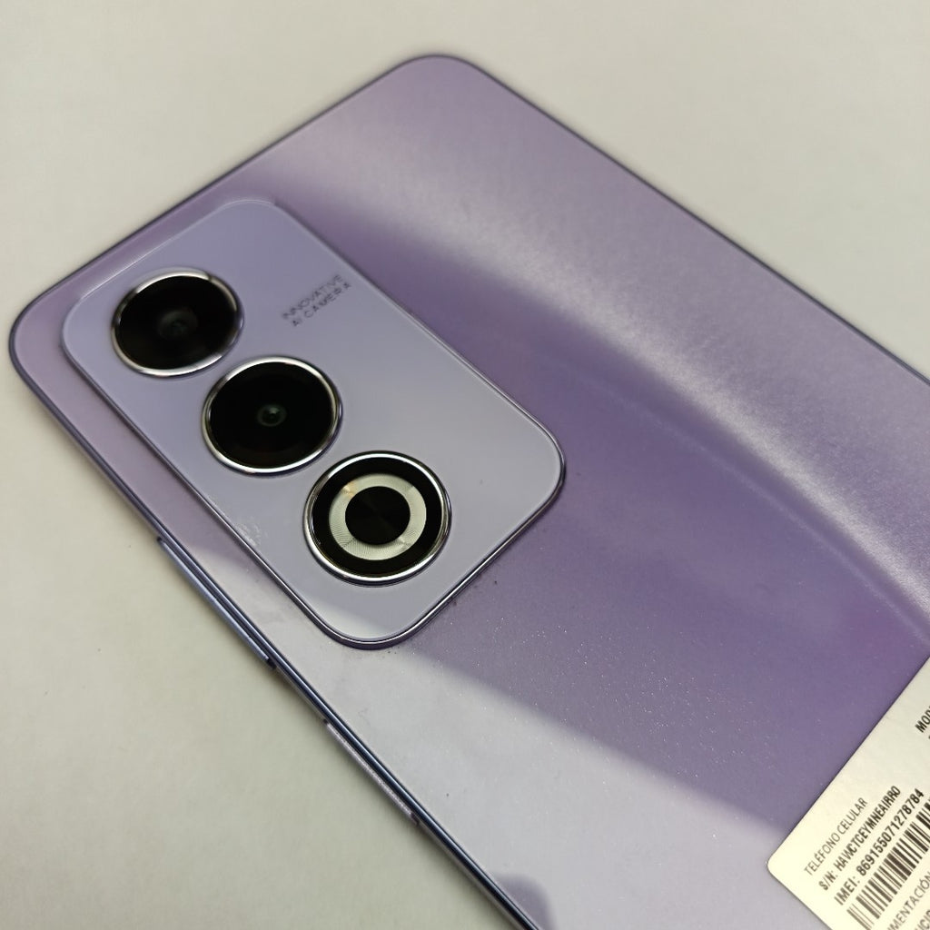 CELULAR OPPO  A80 5G CPH2639 (2024) 256 GB 8 GB RAM (SEMINUEVO)