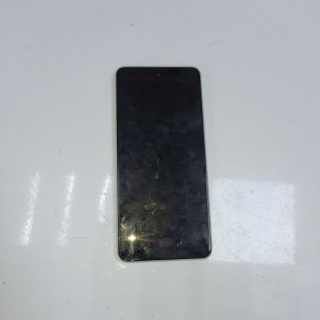 CELULAR OPPO  A5 PRO CPH2711 (2025) 256 GB 8 GB RAM (SEMINUEVO)
