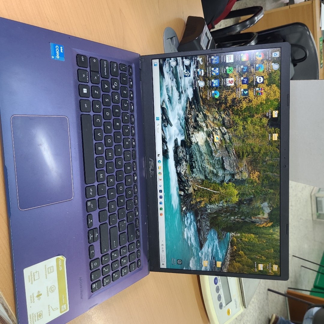 LAPTOP ASUS X515EA-BQ1303W (2022) 256 GB SSD 8 GB RAM (SEMINUEVO)