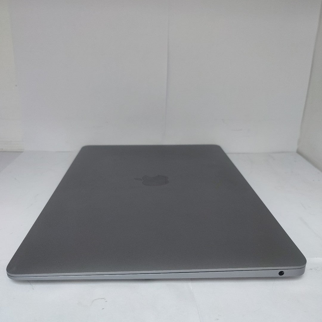 LAPTOP APPLE MACBOOK AIR 13" 2020 3.2 A2337 256 GB SSD 8 GB RAM (SEMINUEVO)