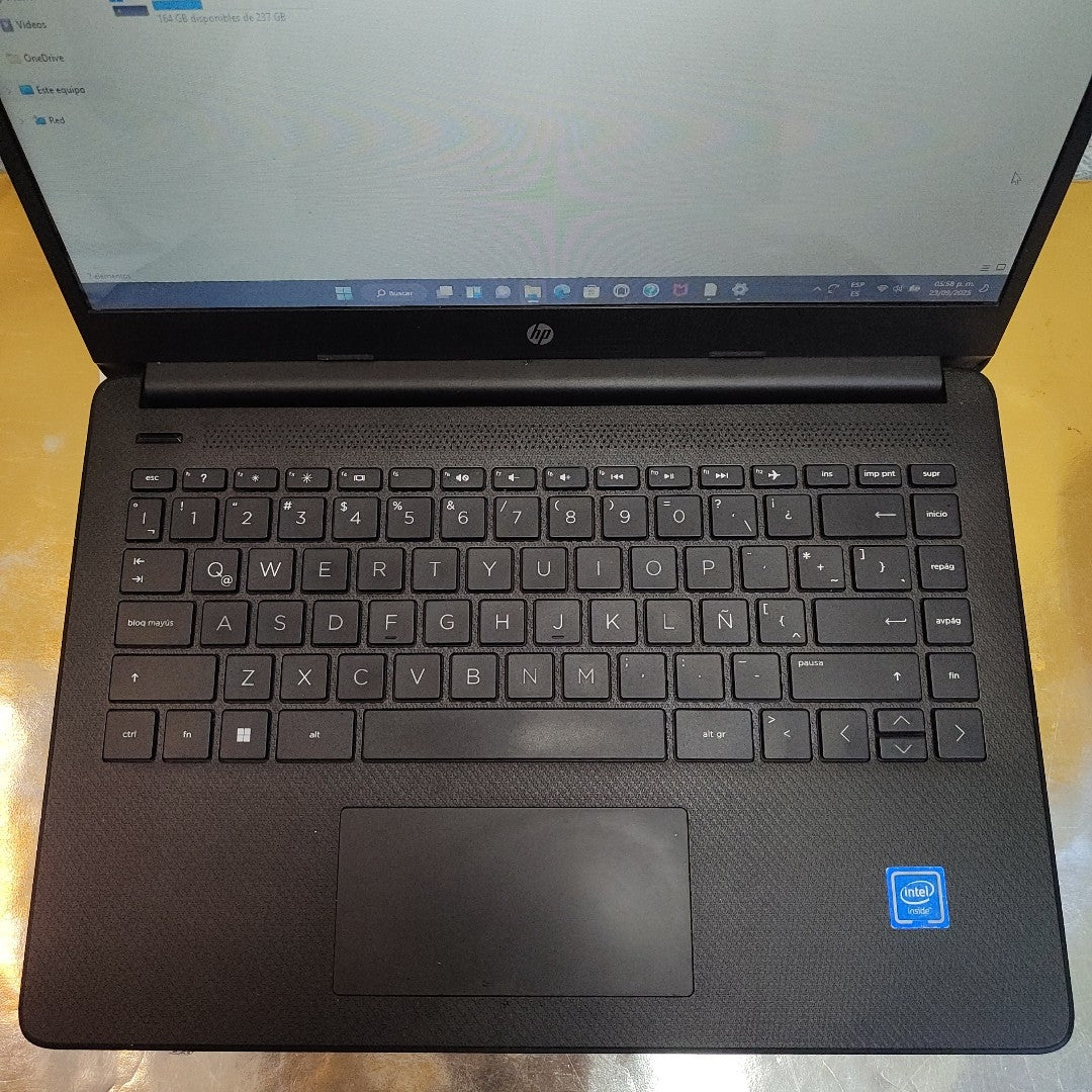LAPTOP HP 14-DQ0510LA (2022) 256 GB SSD 4 GB RAM (SEMINUEVO)