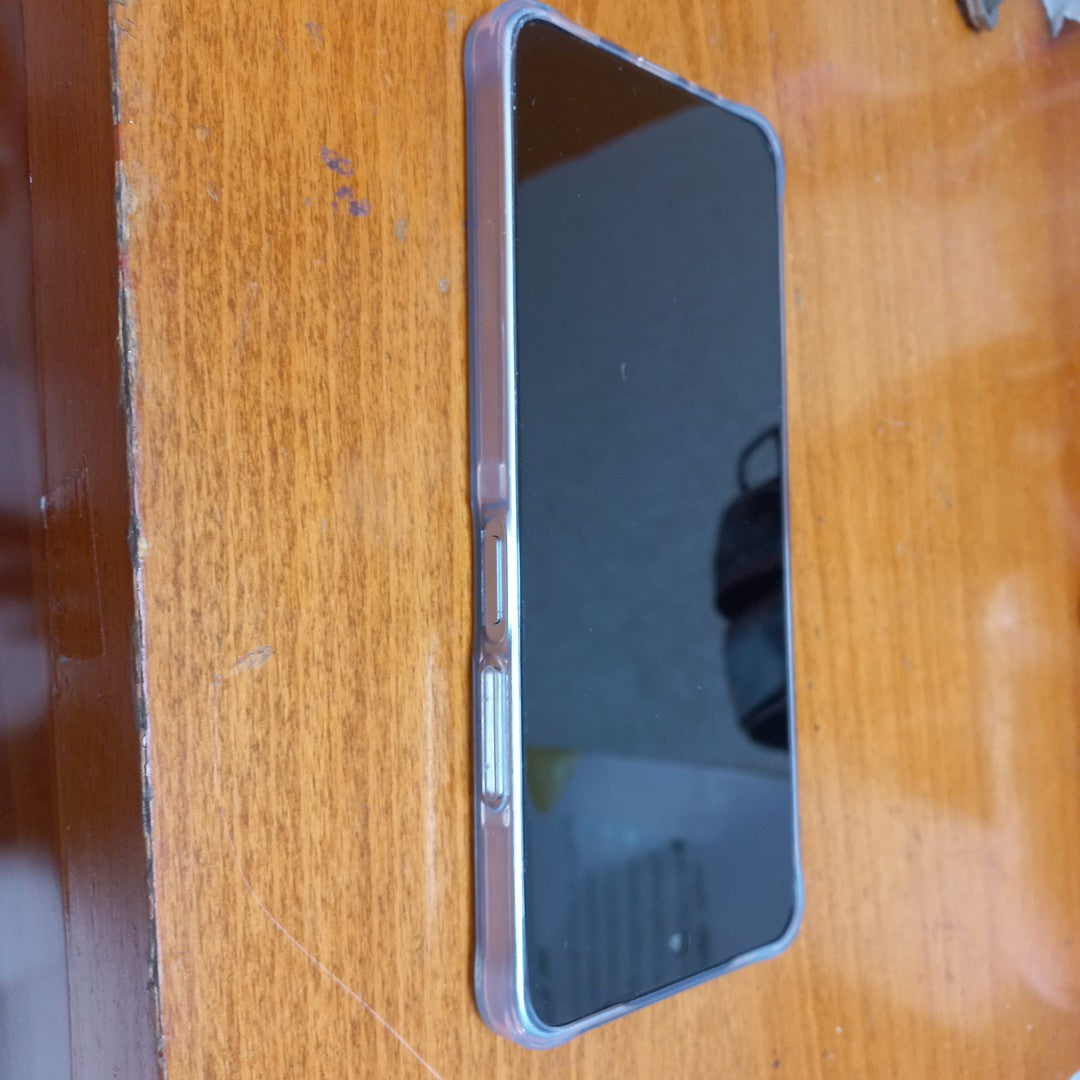 CELULAR OPPO  A5 PRO CPH2711 (2025) 256 GB 8 GB RAM (SEMINUEVO)
