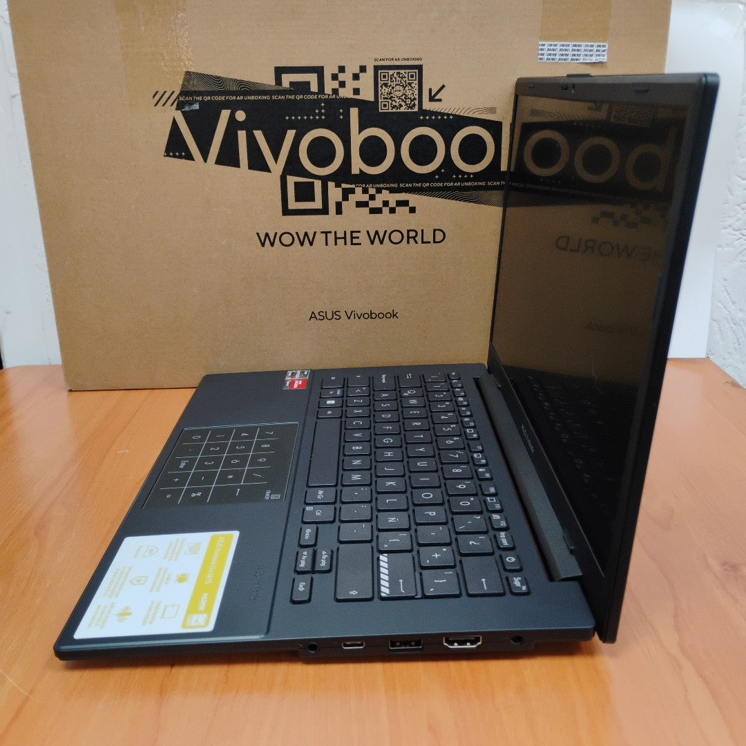 LAPTOP ASUS VIVOBOOK L1404FA-NK286W (2023) 512 GB SSD 8 GB RAM (SEMINUEVO)